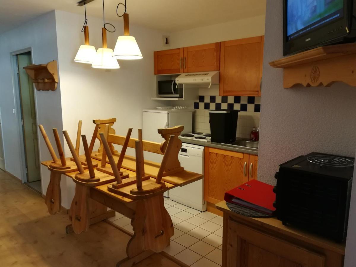 Appartement T3 - 5 Pers - Les Pics D Aran 3* Bagneres-de-Luchon ภายนอก รูปภาพ